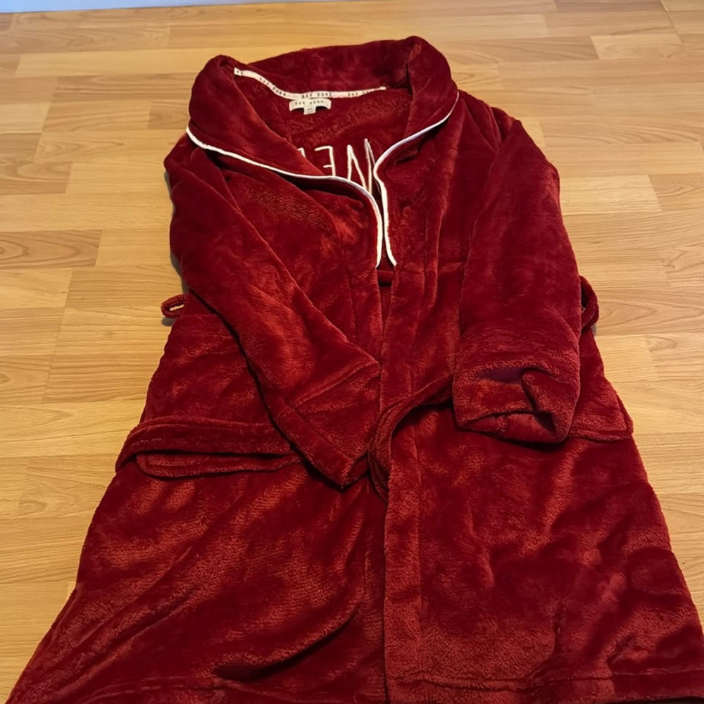 Rae Dunn Robe